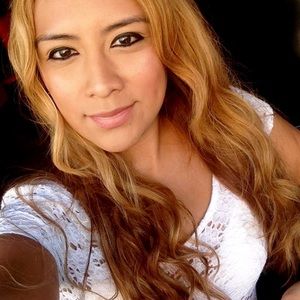 Meet your Posher, Eliana